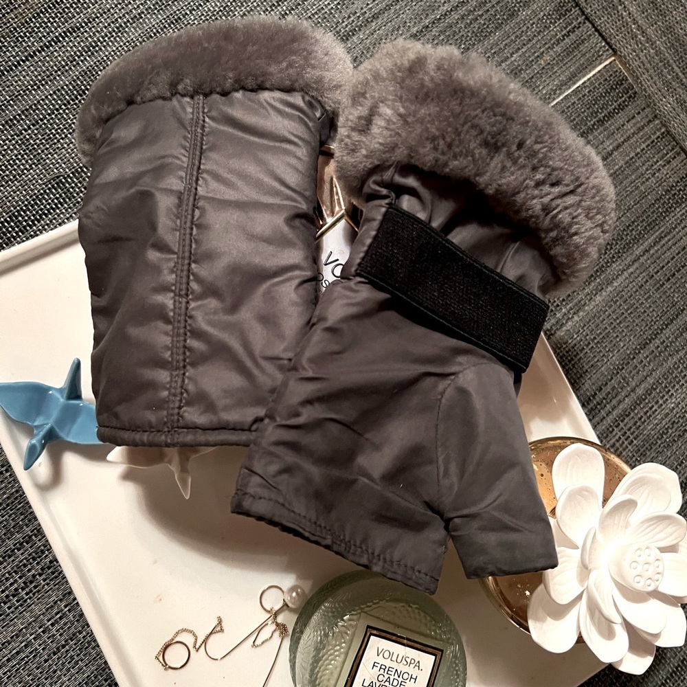 UGG Gray Fingerless Mittens with Fur Trim